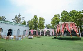 Bel-La Monde Hotel Chhattarpur South Delhi